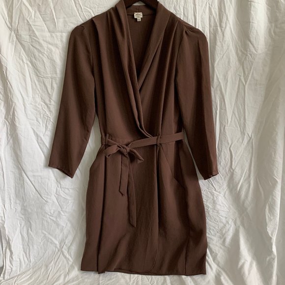 Aritzia Dresses & Skirts - Aritzia Wilfred Cross Tie Dress